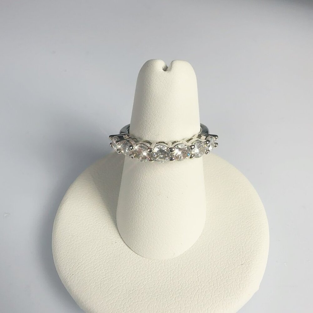 Cubic Zirconia Silver Tone Band Ring Size 7 - Picture 10 of 14